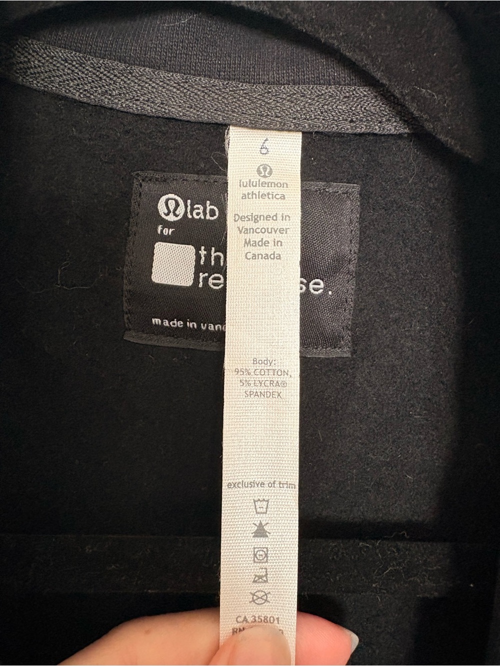 RARE - Lululemon Women’s Black Moto Jacket - Removable Sleeves - Picture 2 of 3
